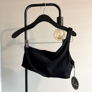 Ryderwear x Lauren Simpson One Shoulder sports bra